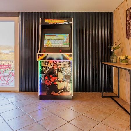 Le Garage Villa Lorp-Sentaraille Bagian luar foto